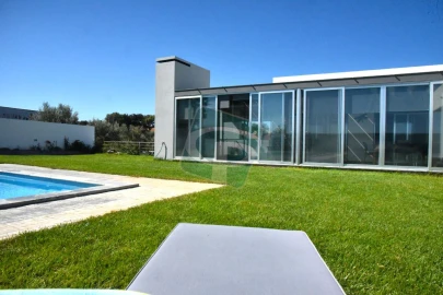 Moradia T5 para Venda em Pontevel