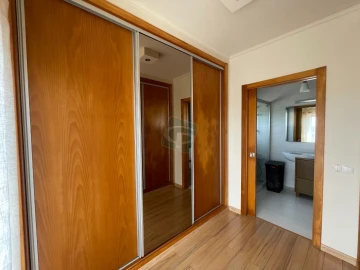 Moradia T5 para Venda em Pontevel