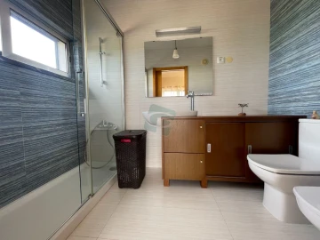 Moradia T5 para Venda em Pontevel