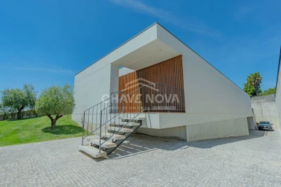 Moradia T3 para Venda em Mozelos