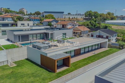 Moradia T3 para Venda em Mozelos