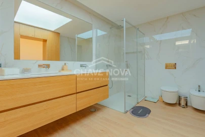 Moradia T3 para Venda em Mozelos