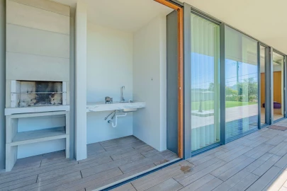 Moradia T3 para Venda em Mozelos