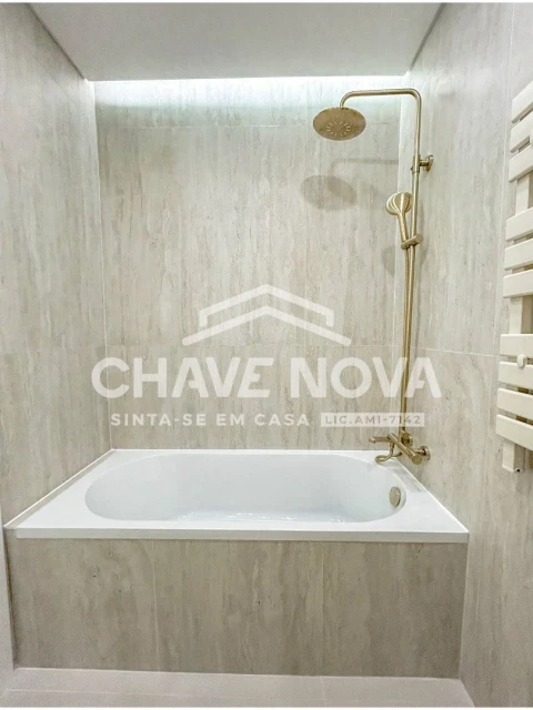 Apartamento T2 para Venda em Santo António