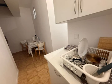 Armazém para Venda em Quarteira