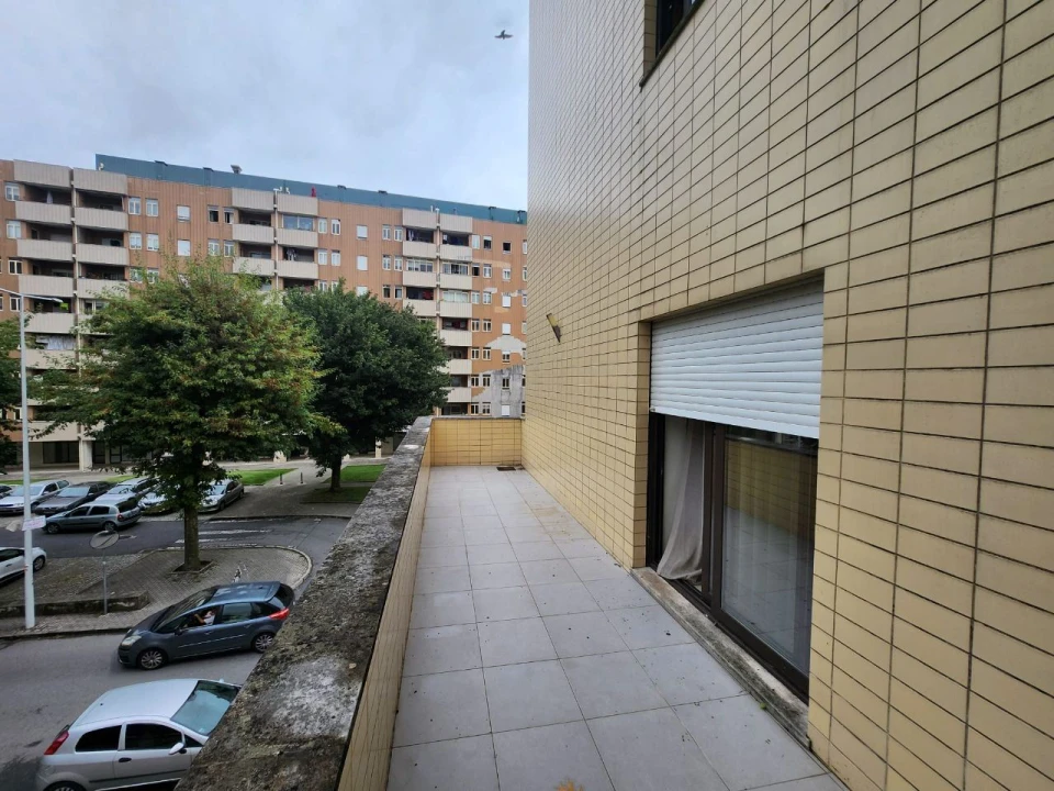 Apartamento T3 para Venda em Arcozelo Foto 2