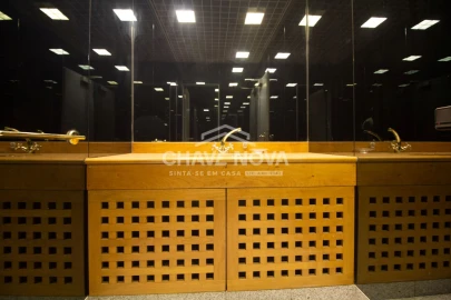 Loja para Venda em Lordelo do Ouro e Massarelos