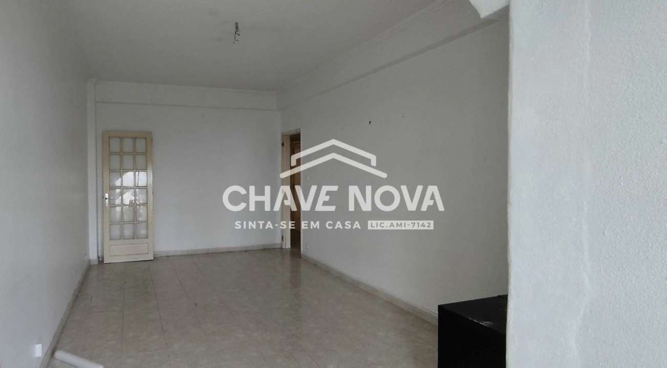 Apartamento T2 para Venda em Oeiras e São Julião da Barra, Paço de Arcos e Caxias Foto 4