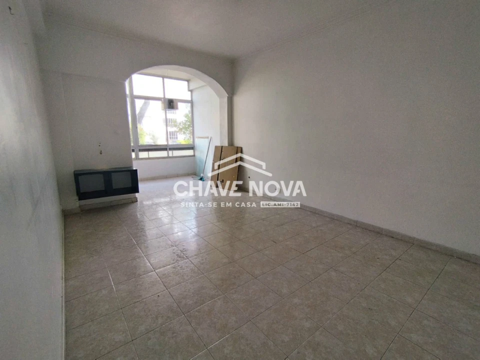 Apartamento T2 para Venda em Oeiras e São Julião da Barra, Paço de Arcos e Caxias Foto 6