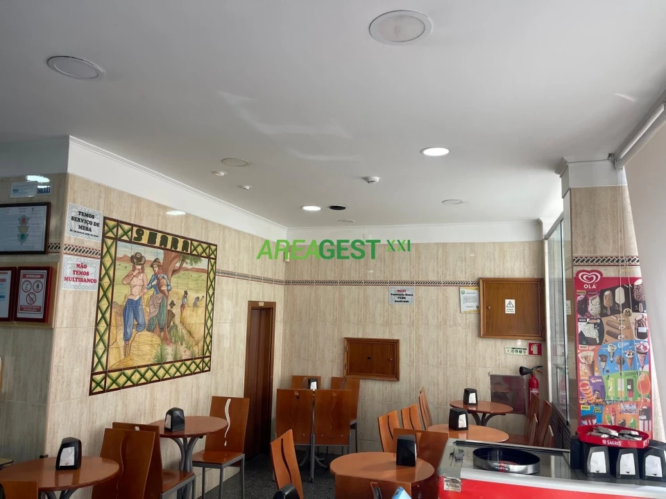 Loja para Trespasse em Mina de Água Foto 3