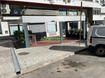 Loja para Trespasse em Mina de Água