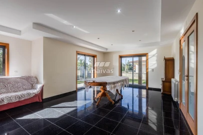 Moradia T3 para Venda em Vila Verde e Barbudo