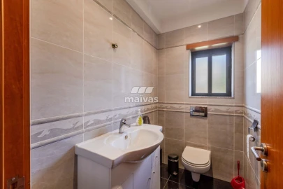 Moradia T3 para Venda em Vila Verde e Barbudo