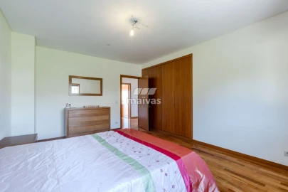 Moradia T3 para Venda em Vila Verde e Barbudo