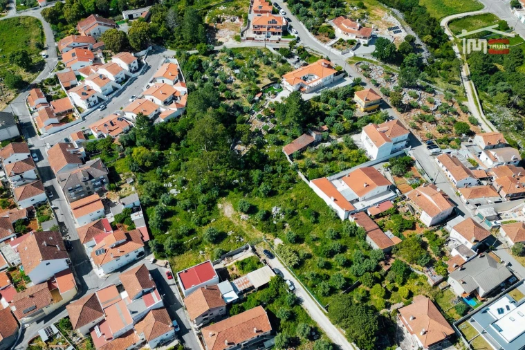 Terreno para Venda em Mira de Aire Foto 8