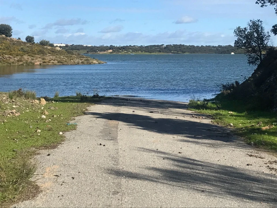 Quinta T3 para Venda em Mourão Foto 6