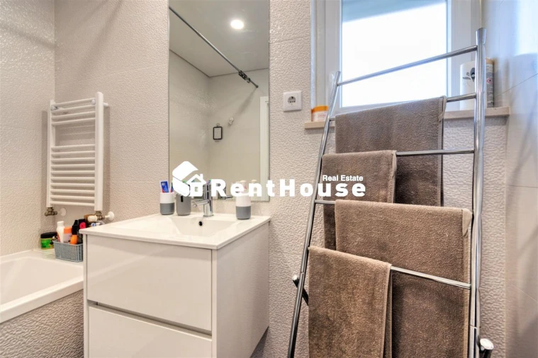 Apartamento T2 para Venda em Tavarede Foto 13