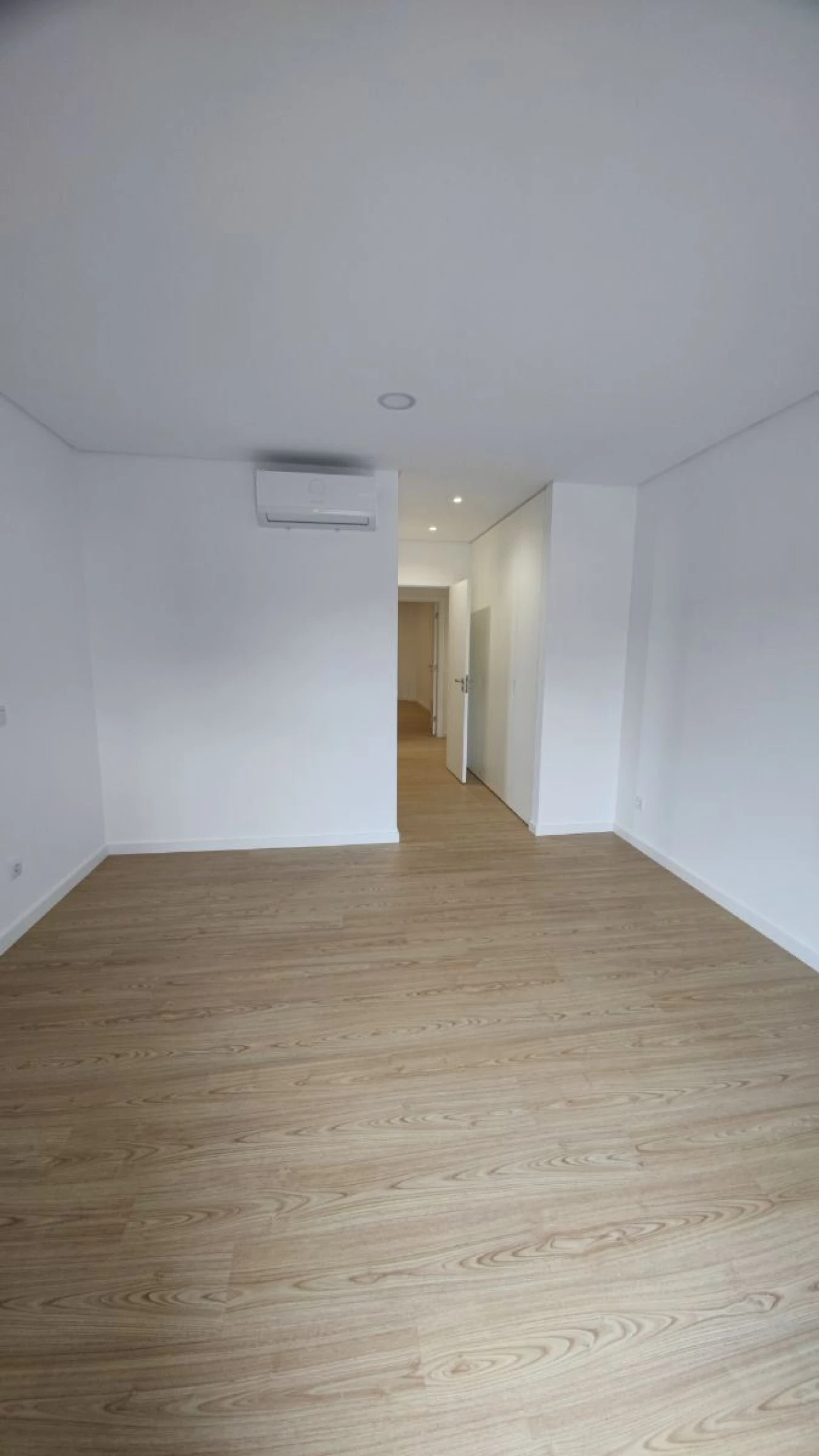 Apartamento T3 para Venda em Tavarede Foto 11