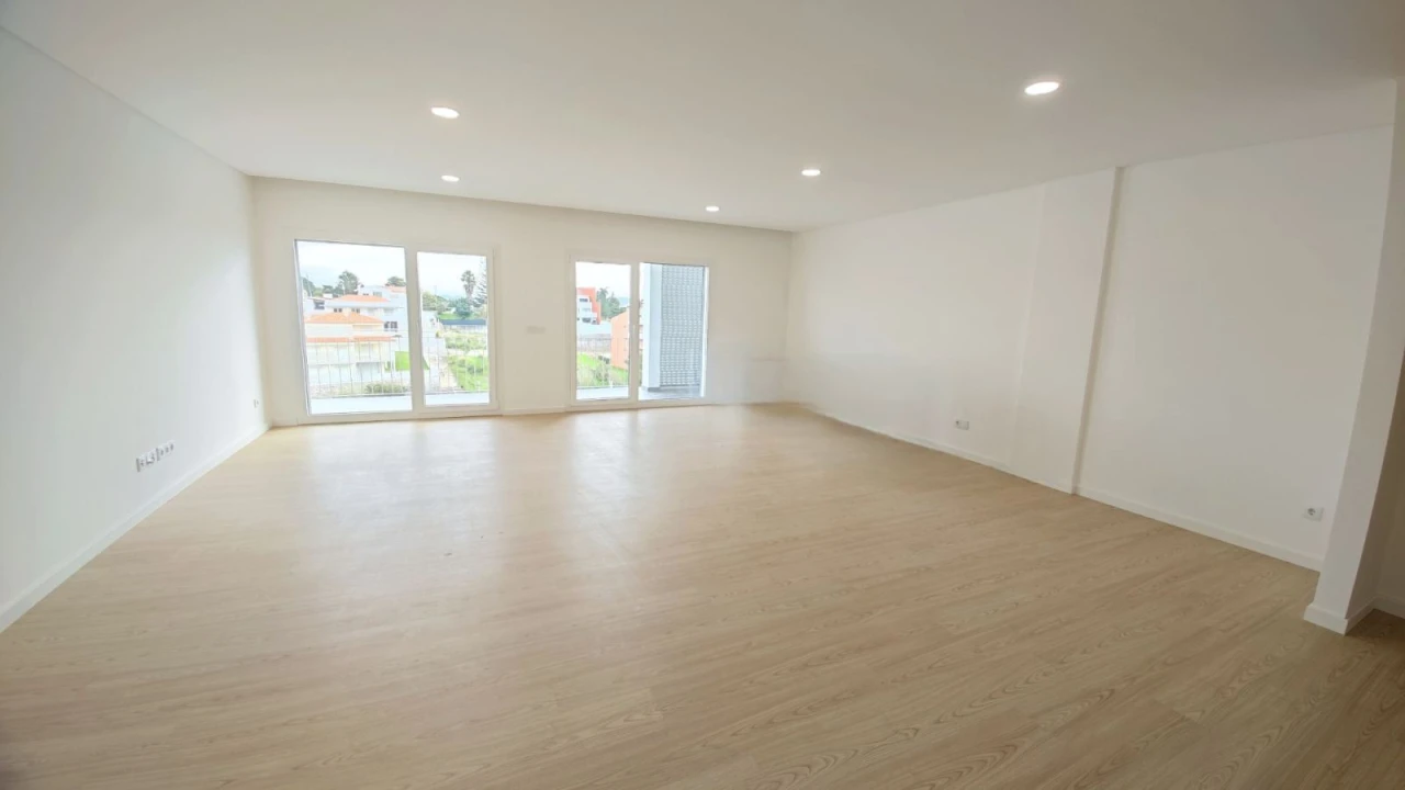Apartamento T3 para Venda em Tavarede Foto 1