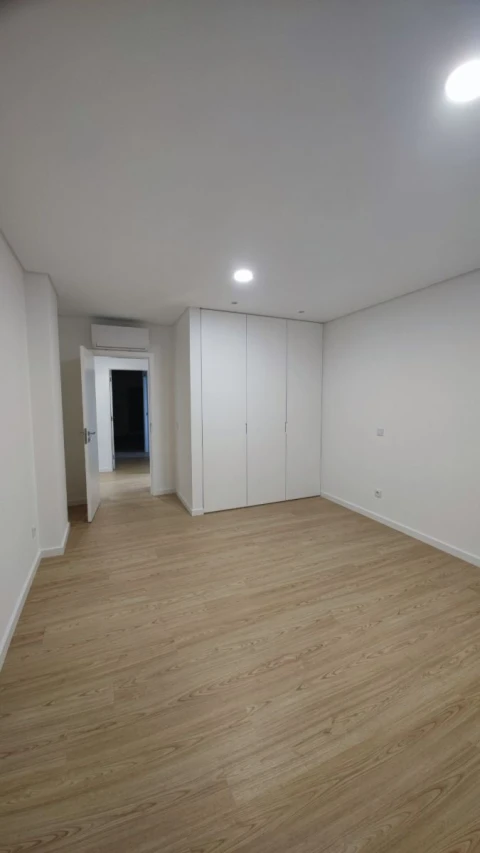 Apartamento T3 para Venda em Tavarede