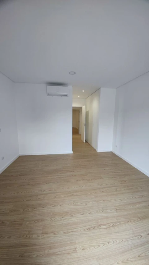 Apartamento T3 para Venda em Tavarede