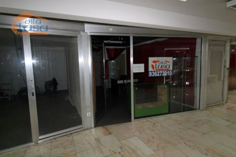 Loja para Venda em Cedofeita, Santo Ildefonso, Sé, Miragaia, São Nicolau e Vitória Foto 2