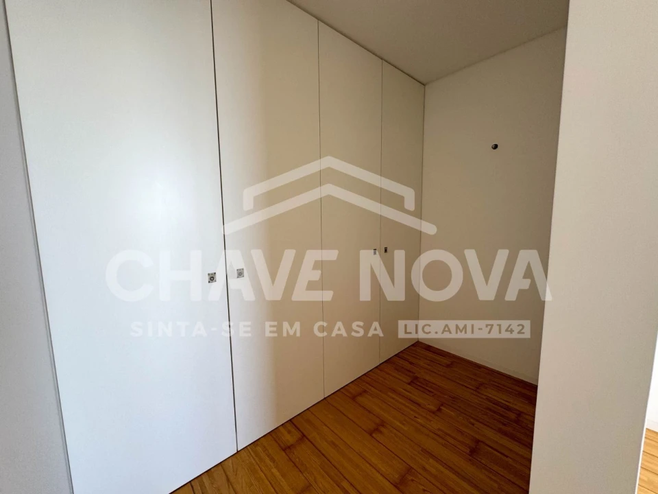 Moradia T4 para Venda em São Martinho Foto 14