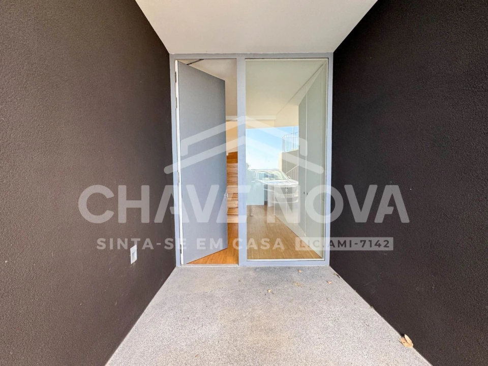 Moradia T4 para Venda em São Martinho Foto 22