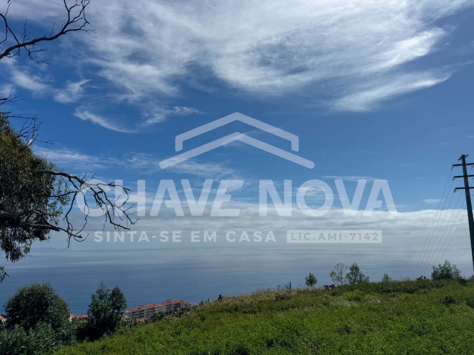 Moradia T4 para Venda em São Martinho Foto 24