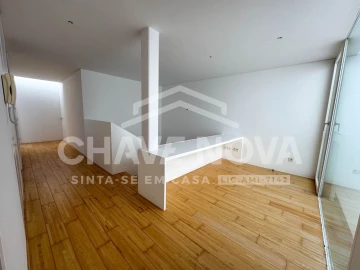 Moradia T4 para Venda em São Martinho