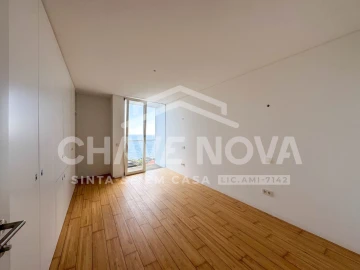 Moradia T4 para Venda em São Martinho