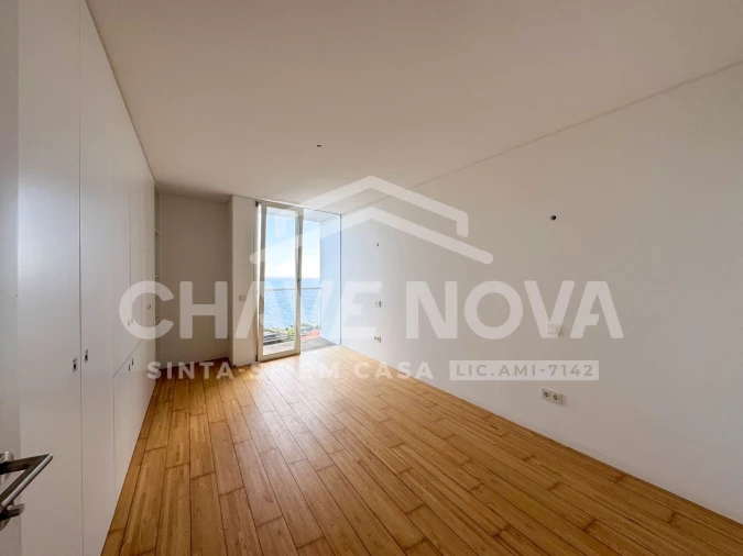 Moradia T4 para Venda em São Martinho Foto 15