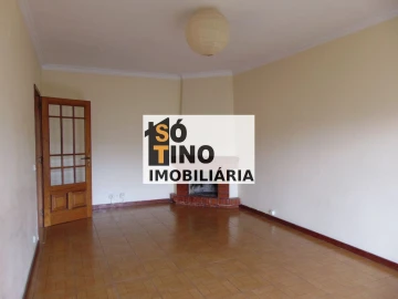 Apartamento T3 para Venda em Braga (São José de São Lázaro e São João do Souto)