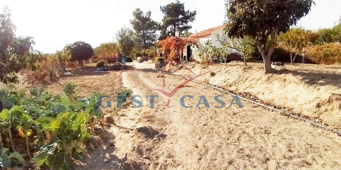 Quinta T1 para Venda em Póvoa de Atalaia e Atalaia do Campo Foto 3