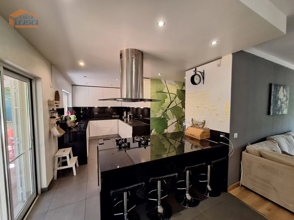 Moradia T4 para Venda em Portimão Foto 14