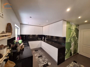 Moradia T4 para Venda em Portimão