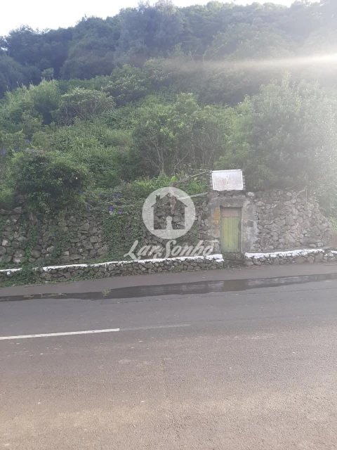 Terreno Misto para Venda em Fontinhas