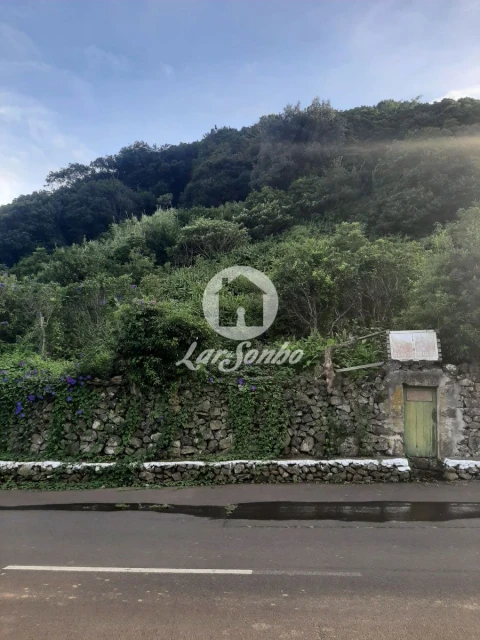 Terreno Misto para Venda em Fontinhas