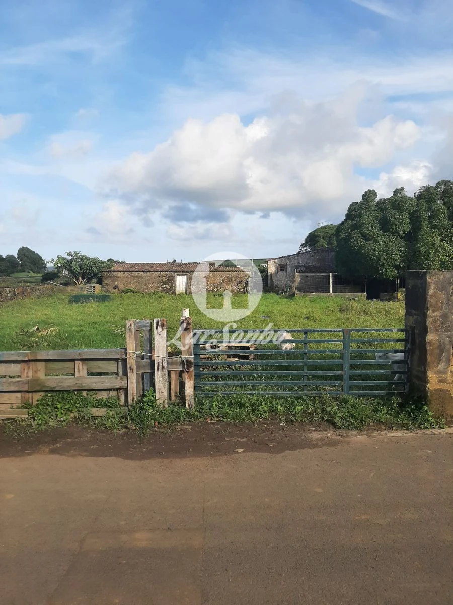 Terreno Misto para Venda em Fontinhas Foto 6