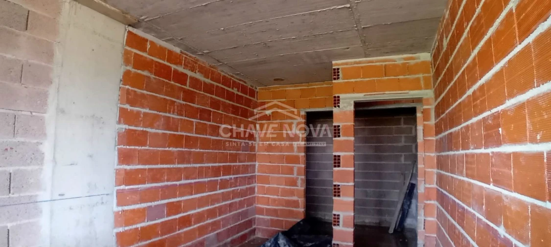 Apartamento T1 para Venda em Esgueira Foto 6