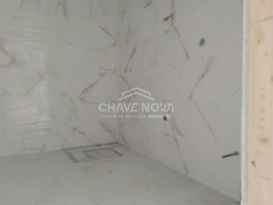 Apartamento T3 para Venda em Corroios Foto 8