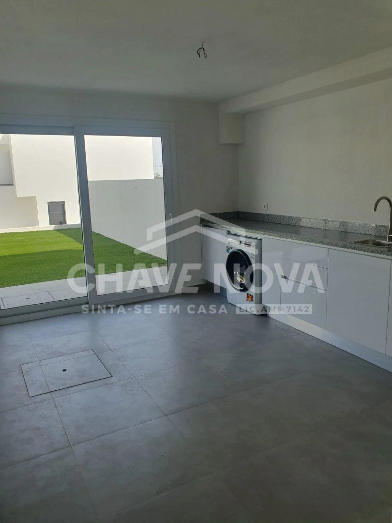 Apartamento T3 para Venda em Corroios Foto 17