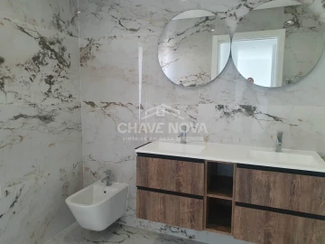 Apartamento T3 para Venda em Corroios