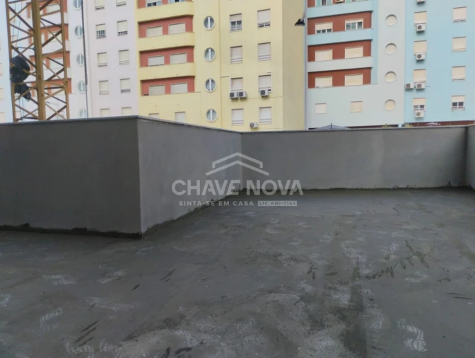 Apartamento T3 para Venda em Corroios Foto 11