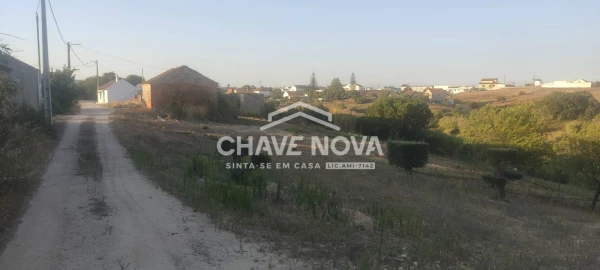 Terreno P/ Prédio para Venda em Azambuja