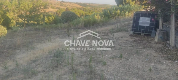 Terreno P/ Prédio para Venda em Azambuja