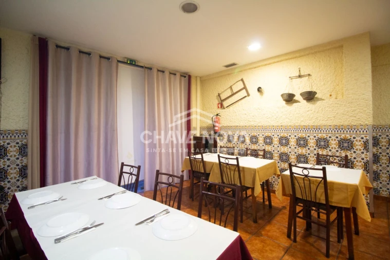 Negócio para Trespasse em Paranhos Foto 9