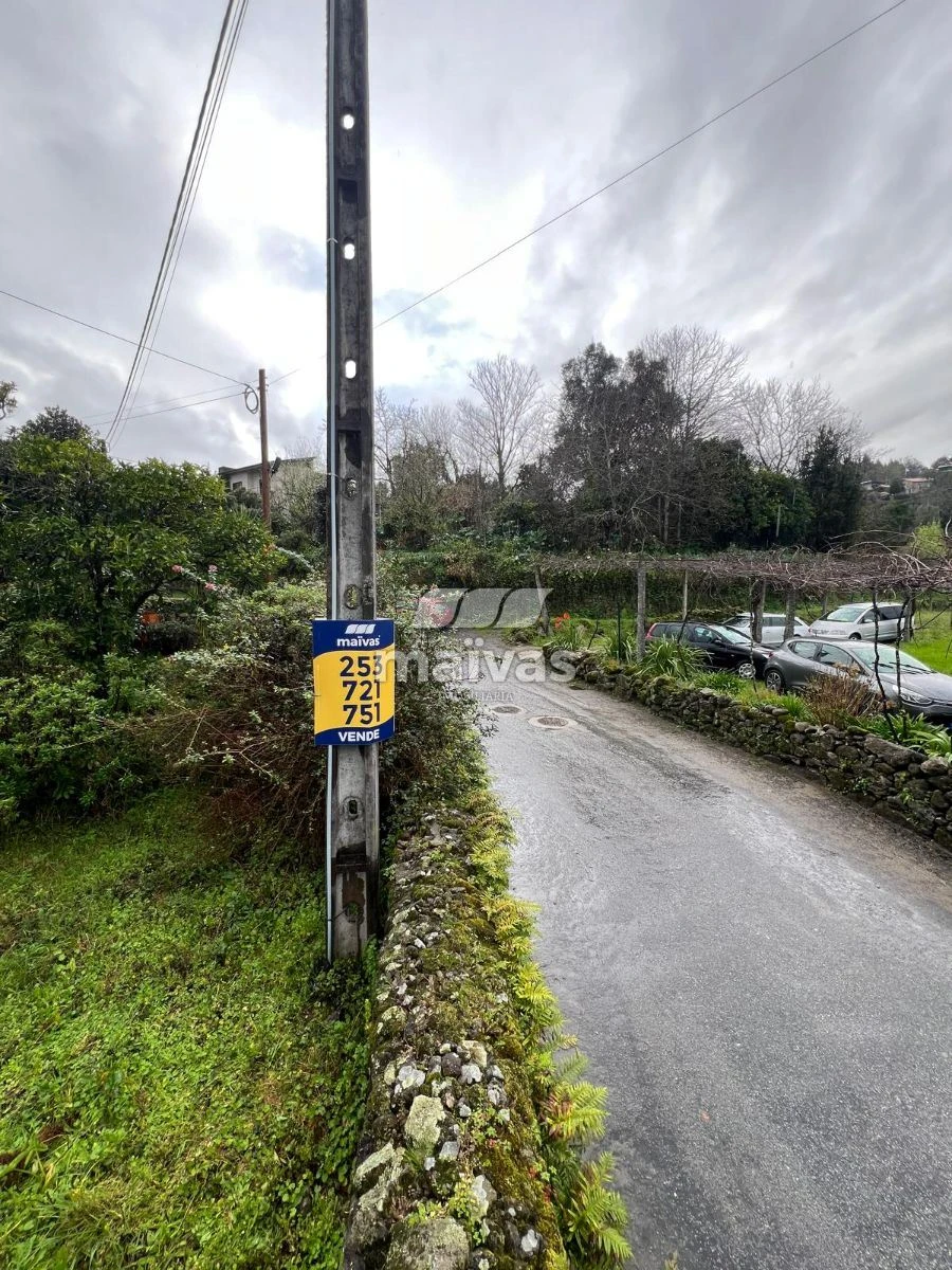 Terreno para Venda em Vila Verde e Barbudo Foto 6