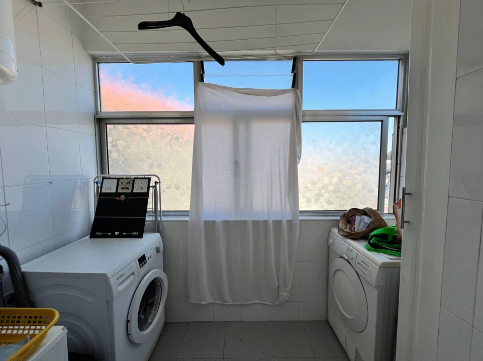 Apartamento T3 para Arrendamento em Bonfim Foto 3