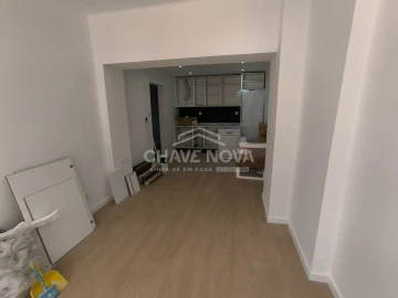 Apartamento T3 para Venda em Mina de Água